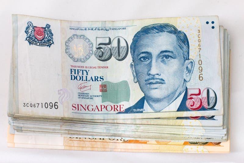 Oszczędności w Singapurze