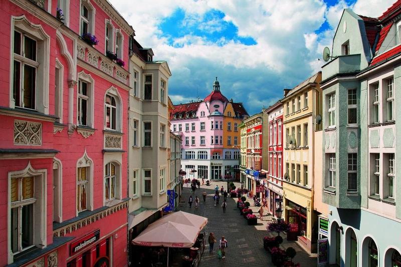 Zielona Góra atrakcje: odkryj pięć miejsc, które musisz zobaczyć!