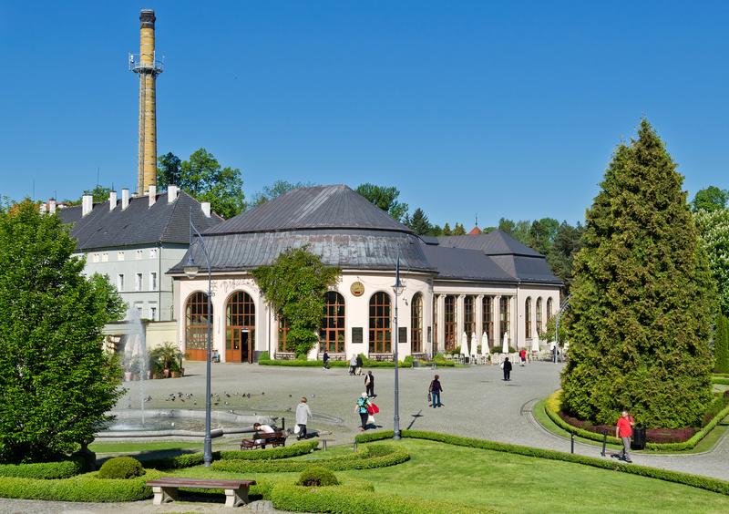 Odkryj najlepsze smaki Kudowy Zdroju: Top restauracje z pysznym jedzeniem