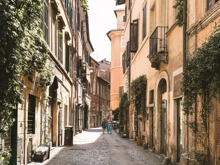 Gorące kierunki na grudniowe wypady – gdzie jest najcieplej w tym miesiącu?