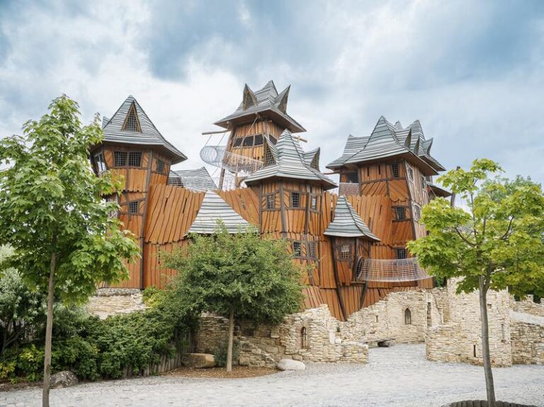 Czechy z dziećmi: 7 ekscytujących pomysłów na wspólną zabawę i przygodę!