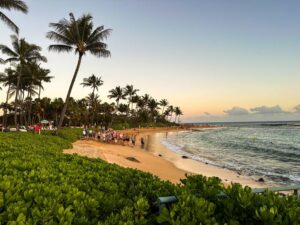 Jak zaplanować idealną podróż na Hawaje: dowiedz się, ile trwa lot na te rajskie wyspy