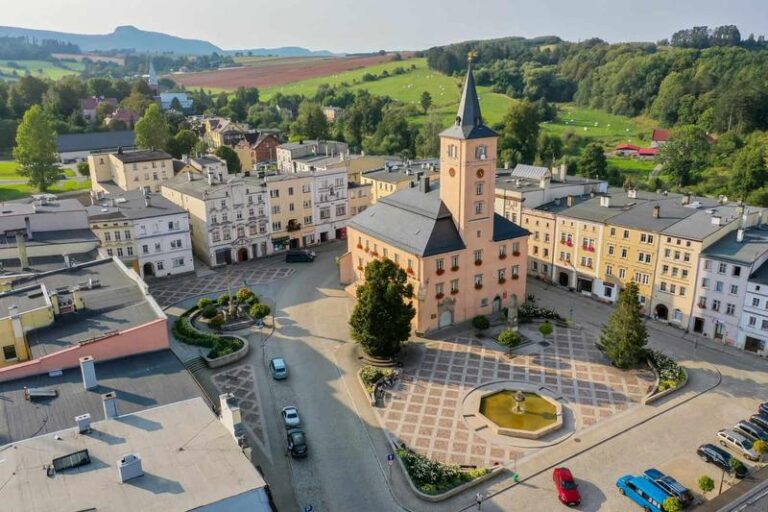 Odkryj gminę Radków: 5 ukrytych skarbów, które musisz zobaczyć!