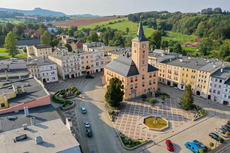 Odkryj gminę Radków: 5 ukrytych skarbów, które musisz zobaczyć!