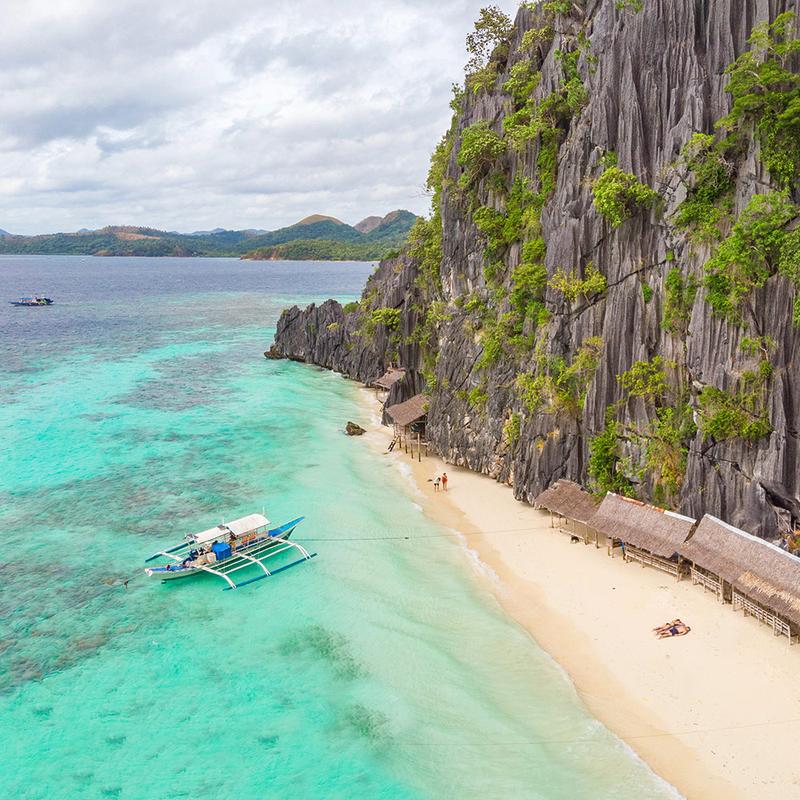 Odkryj najpiękniejsze plaże na Filipinach: 10 rajskich miejsc, które musisz zobaczyć w te wakacje
